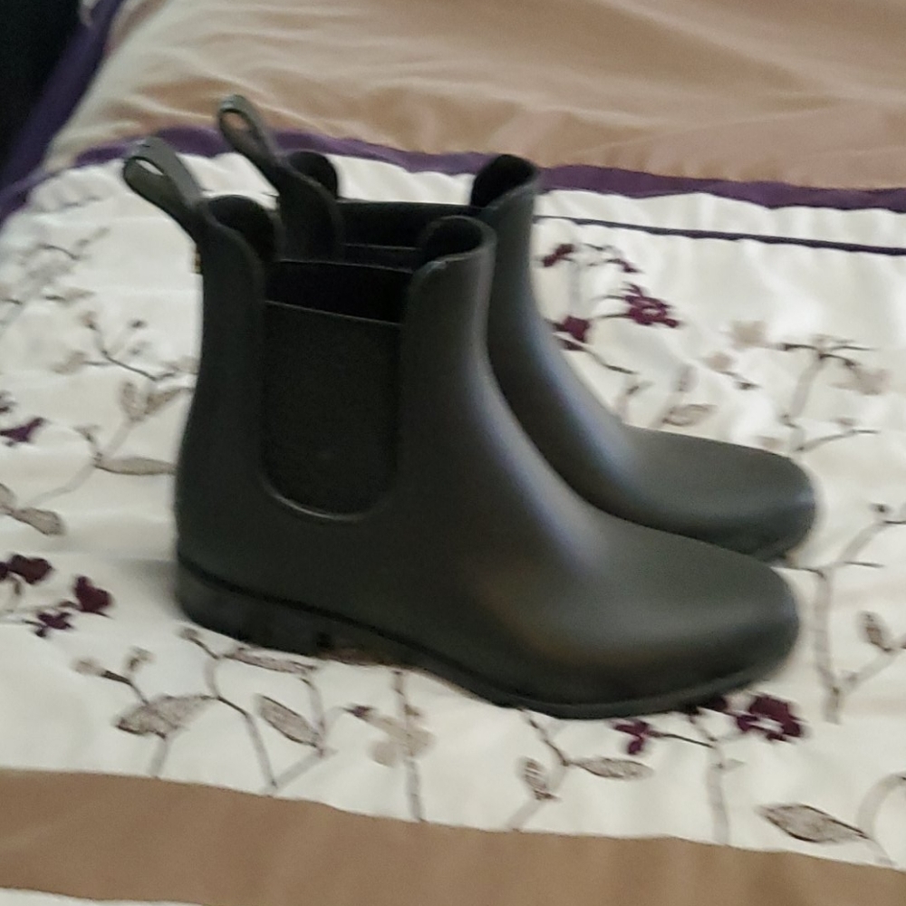 Sam Edelman rainboots